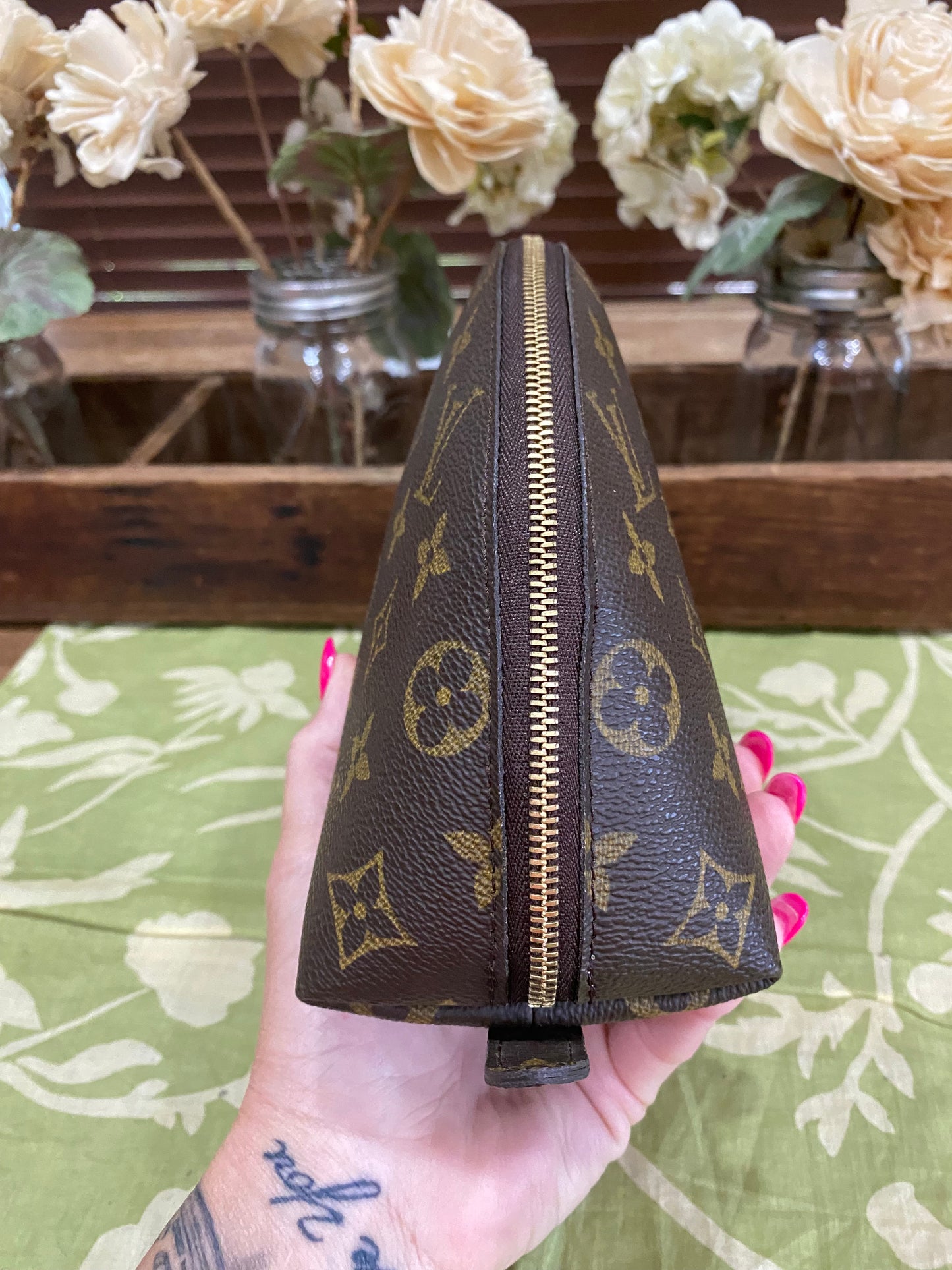 Demi Ronde GM Cosmetic Pouch