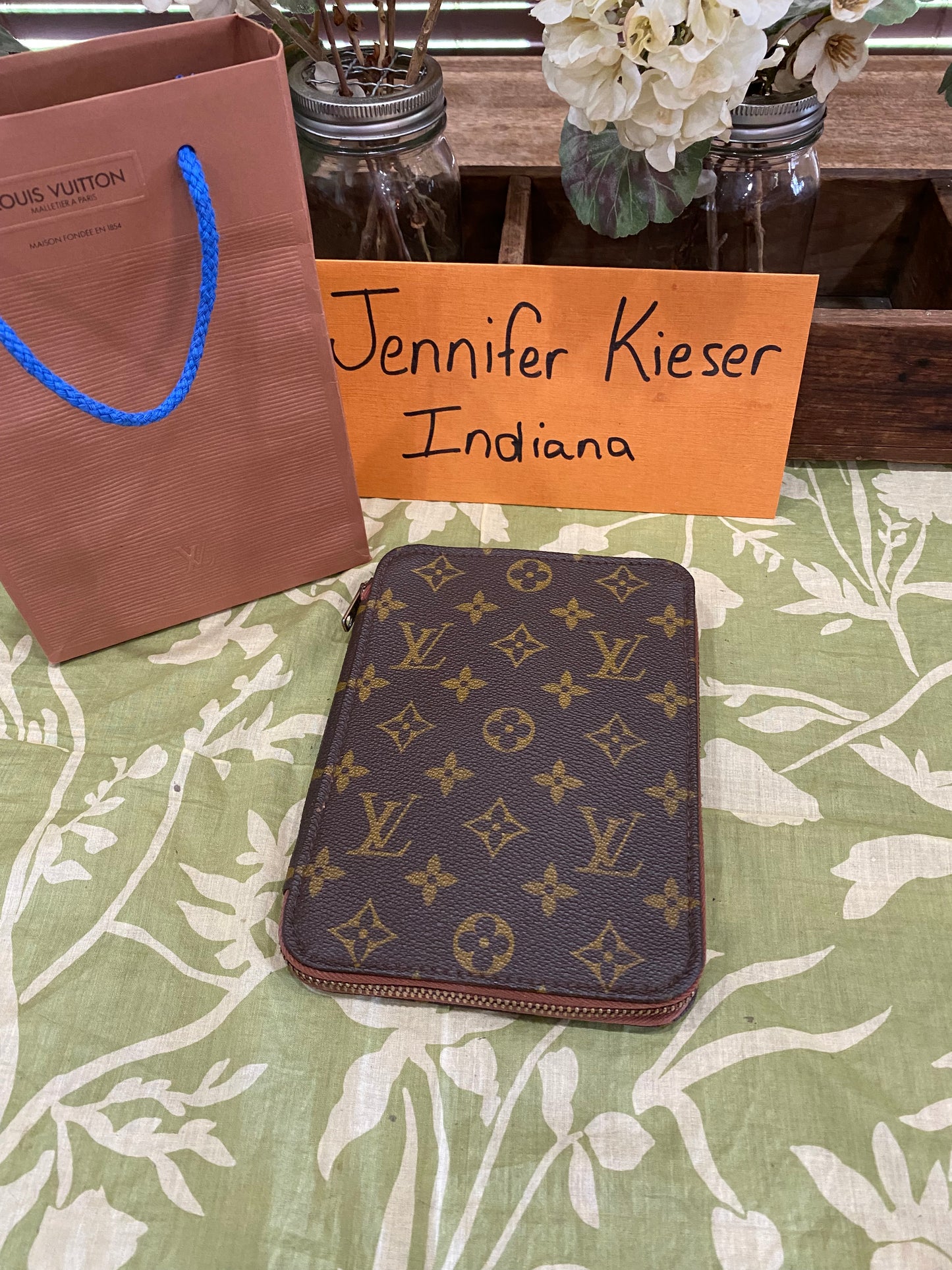 Vintage Zip Around Passport Cover