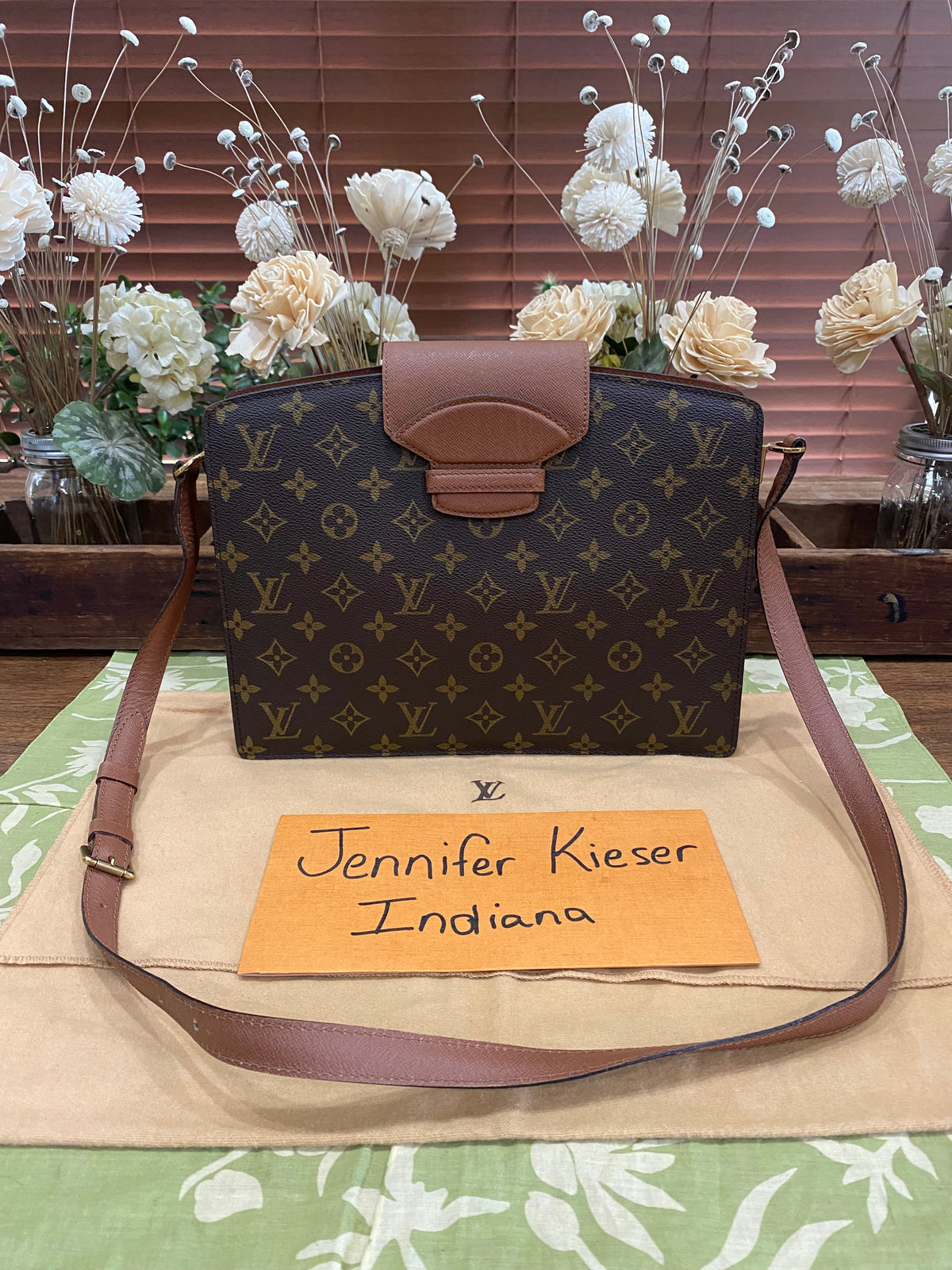 Vintage Courcelles Crossbody