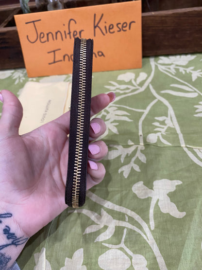 6 Key Zip Around Pouch