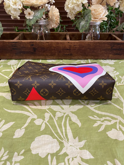 Limited Edition Game On Toiletry 26