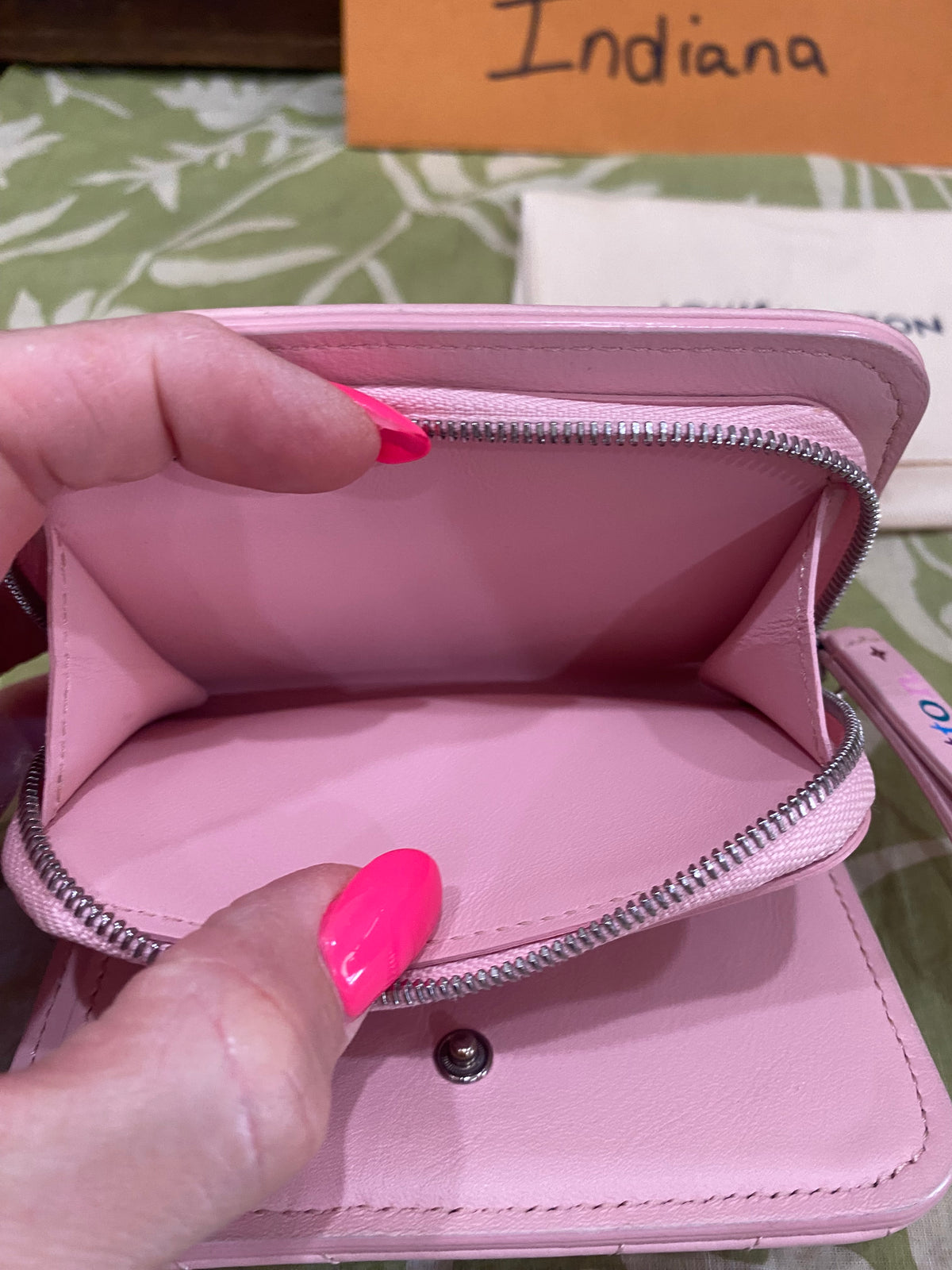 New Wave Calf Leather Compact Wallet in Rose Ballerine