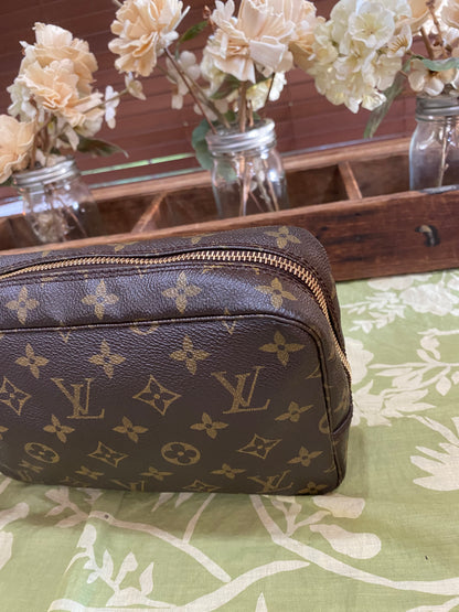 Vintage Trousse 23