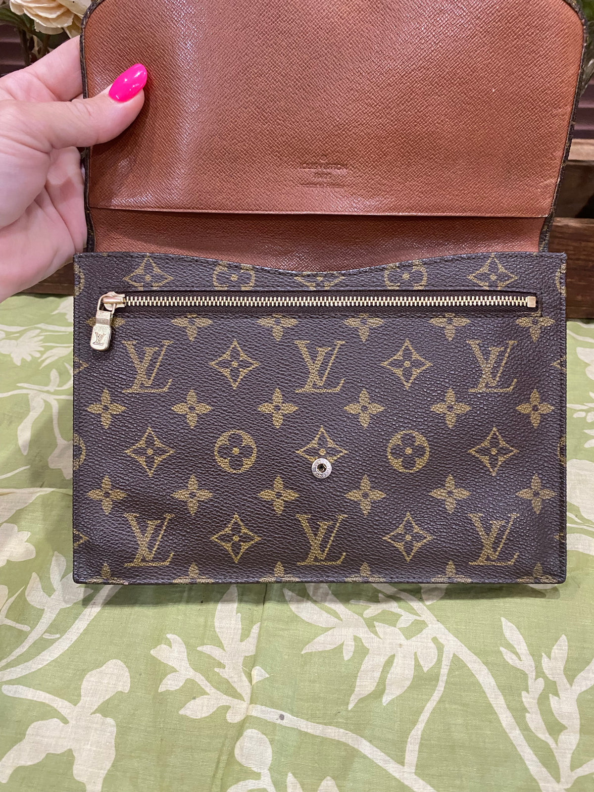 Rabat Clutch 23