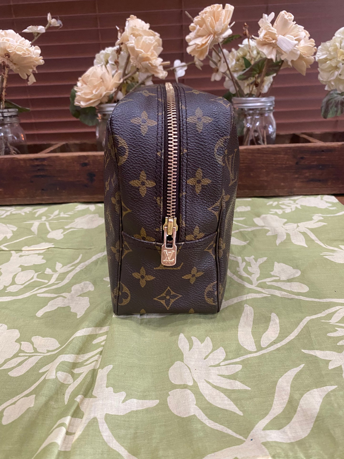 Vintage Trousse 28