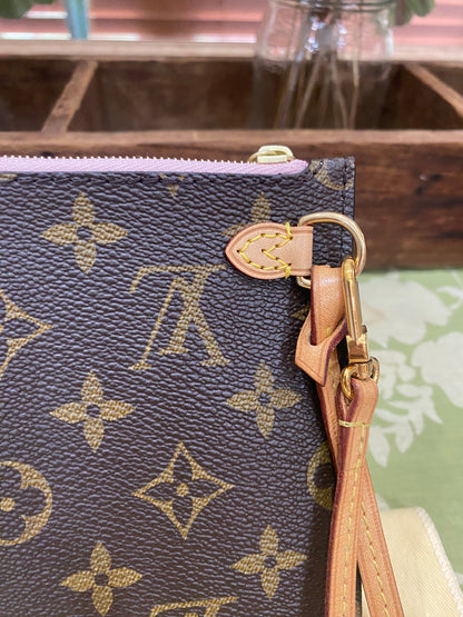 Neverfull Pouch GM