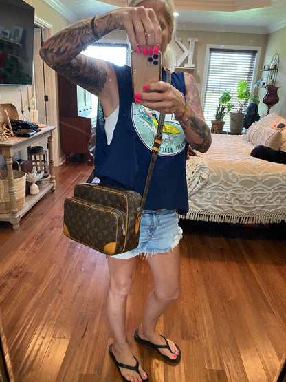 Nile Crossbody