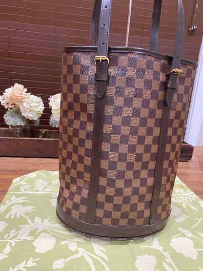 Bucket Bag GM Damier Ebene