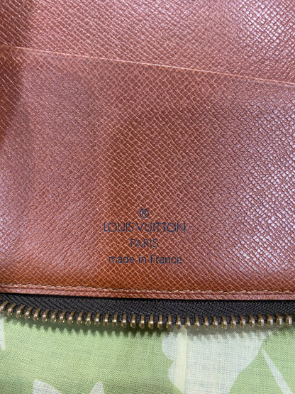 Daily Organizer Long Wallet