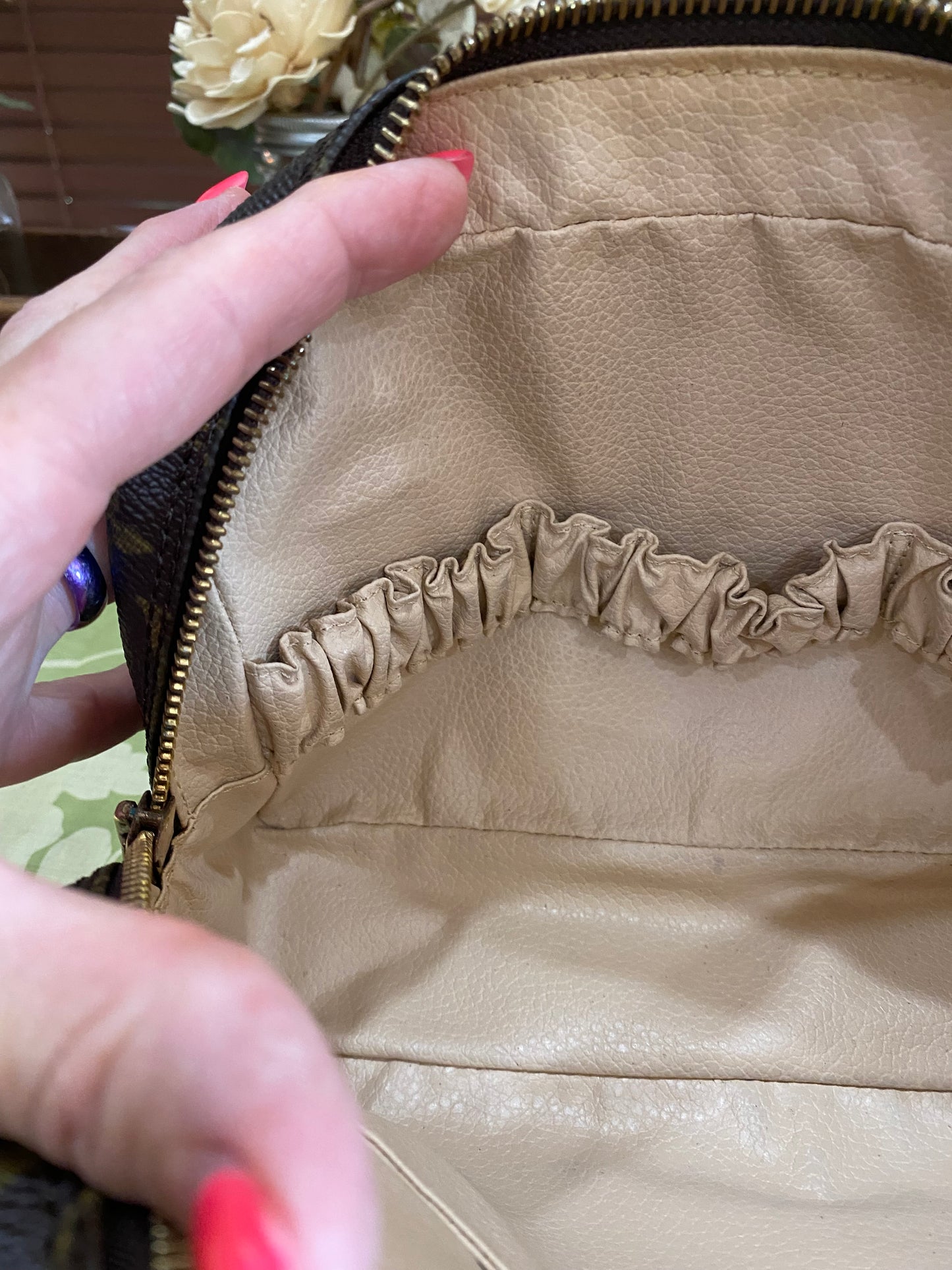 Vintage Trousse 23