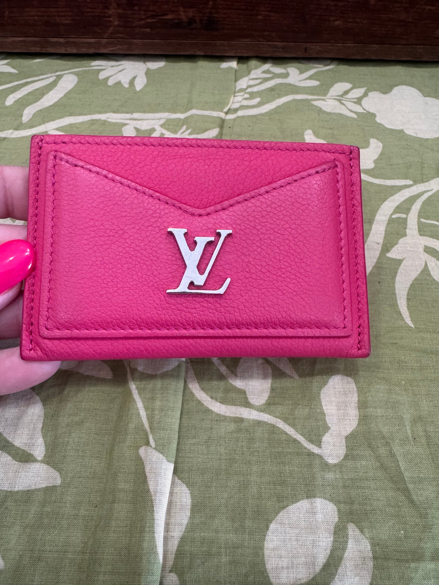 Lockme Credit Card Holder (Calfskin Pink Leather)
