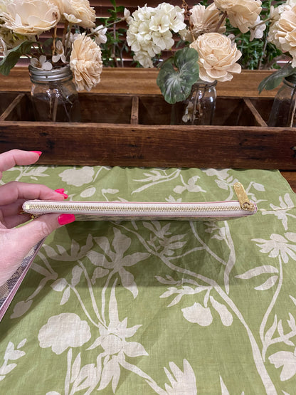 City Pouch- studded DA print with removable wristlet strap