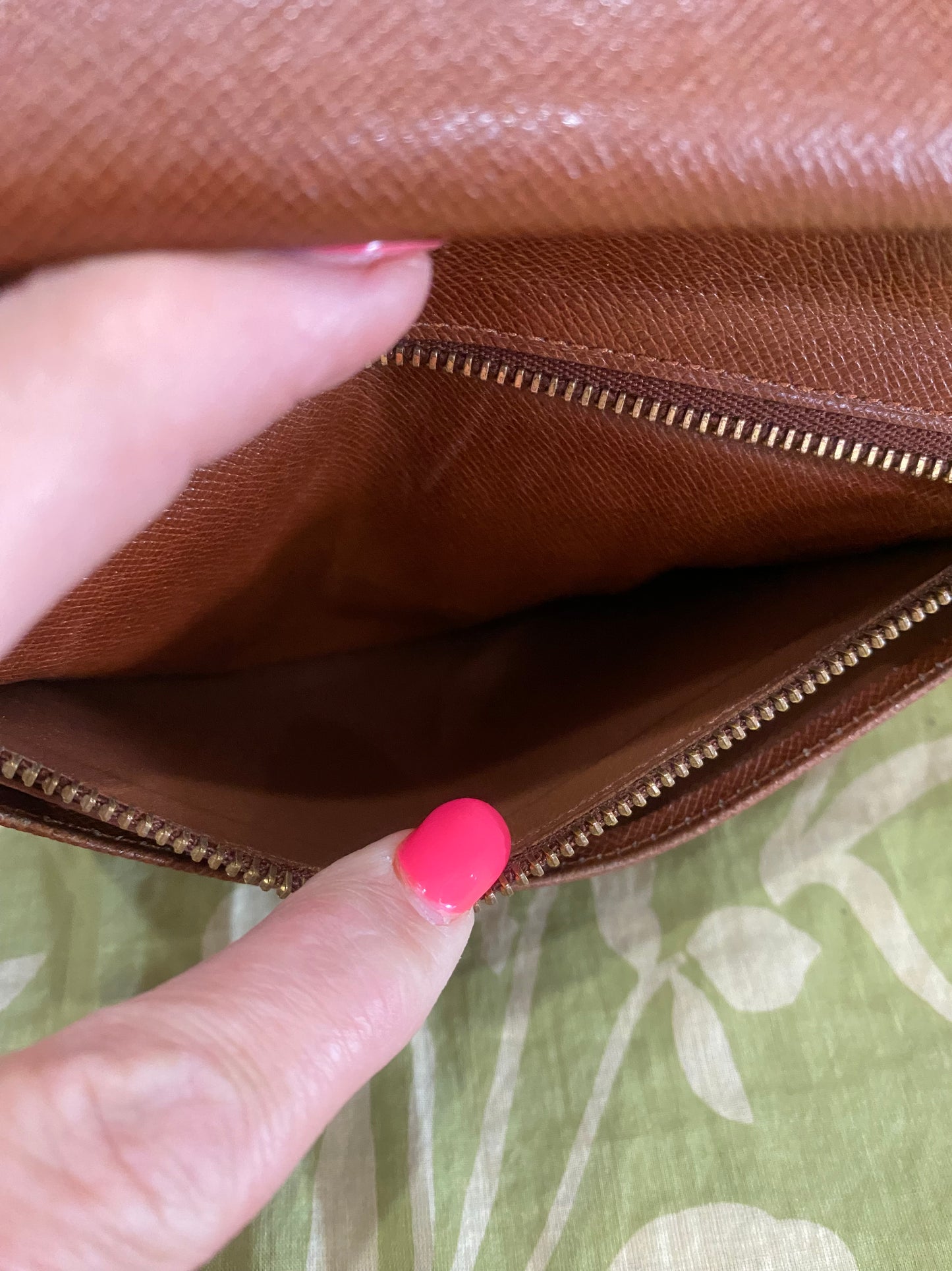 Vintage Kisslock Long Wallet