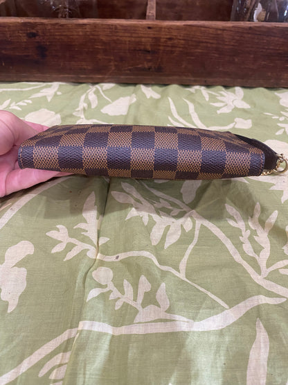 Bucket Pouch PM in DE print