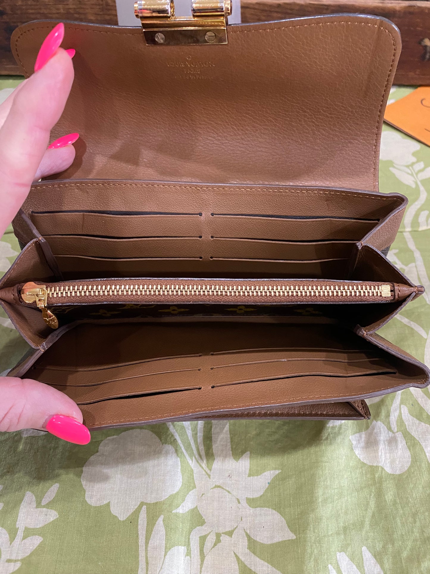 Elysee Long Wallet