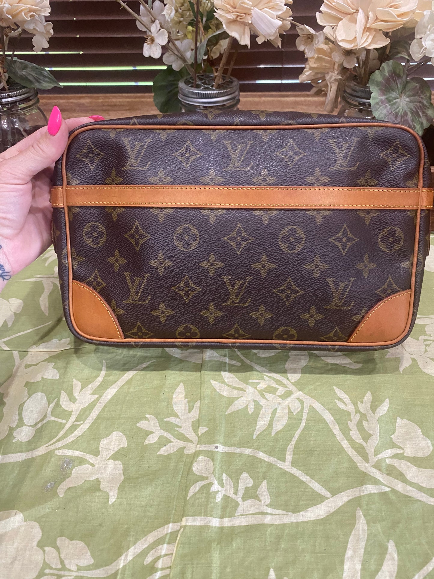 Vintage Compeign 28