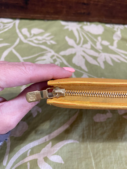 Toiletry 15 (Epi leather in Tassil Yellow)