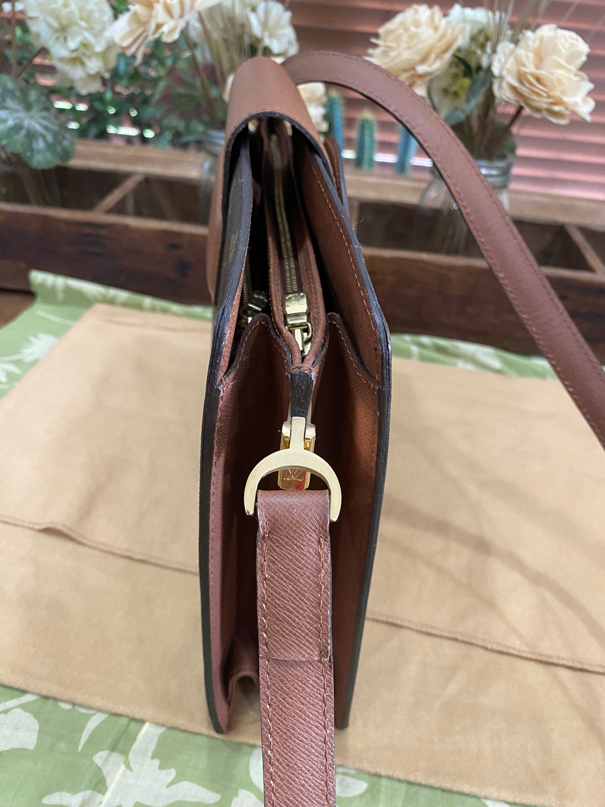 Vintage Courcelles Crossbody