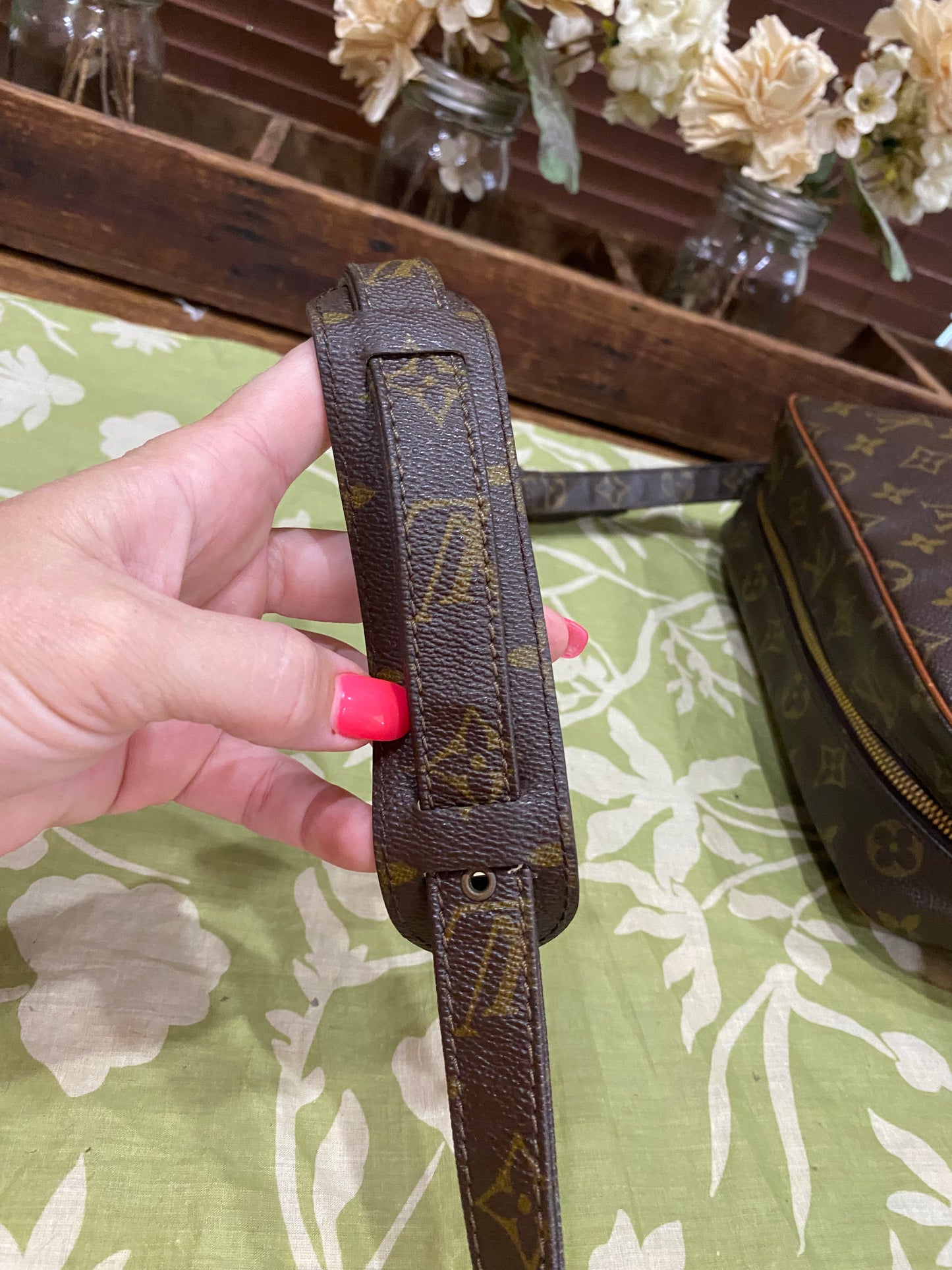 Vintage Marceau GM Messenger Bag