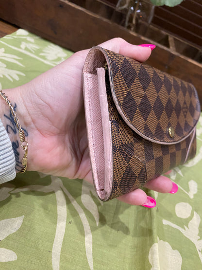 Caissa Wallet in Damier