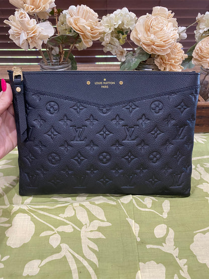 Daily Pouch in black Noir Empreinte