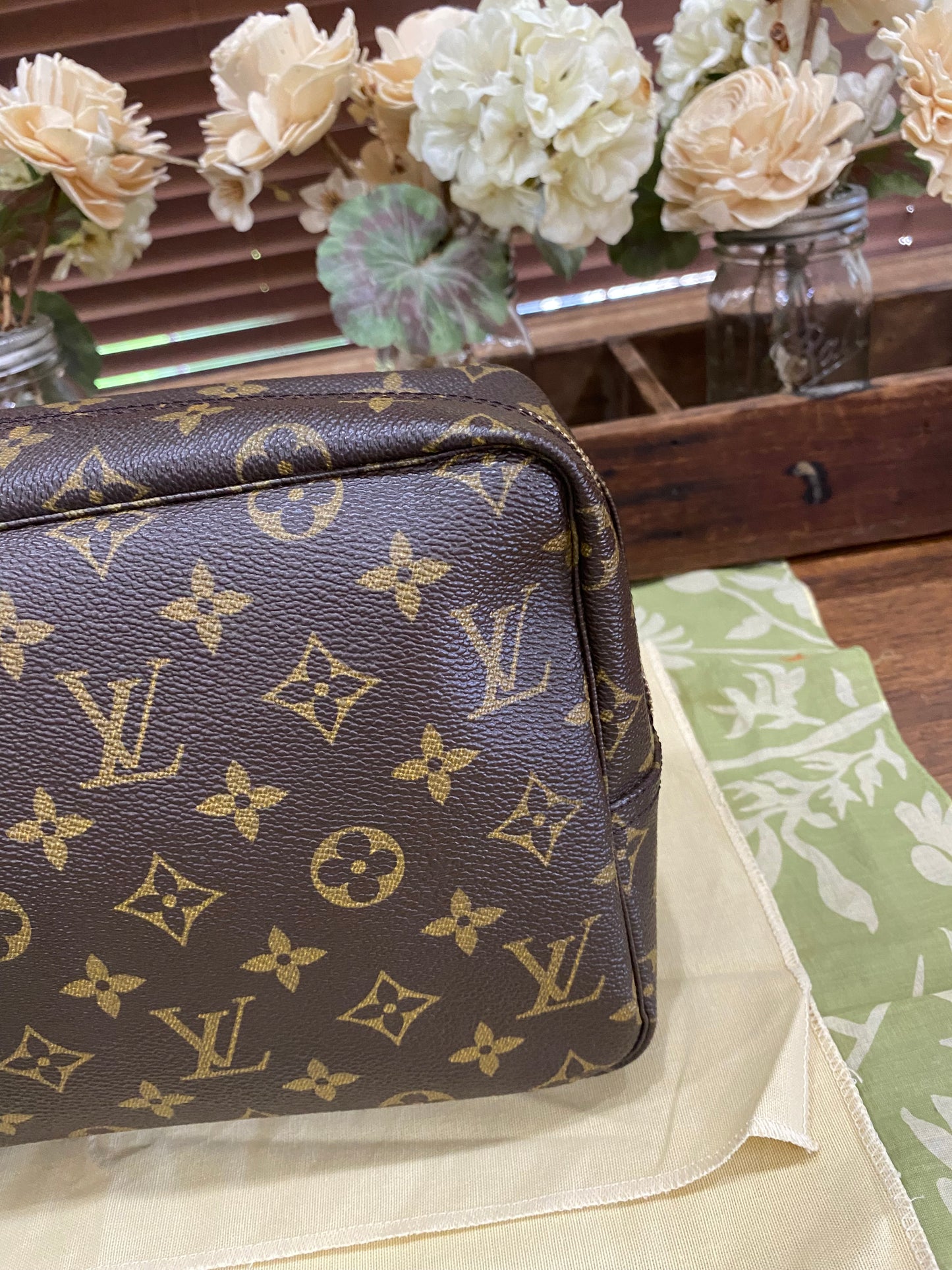 Vintage Trousse 28