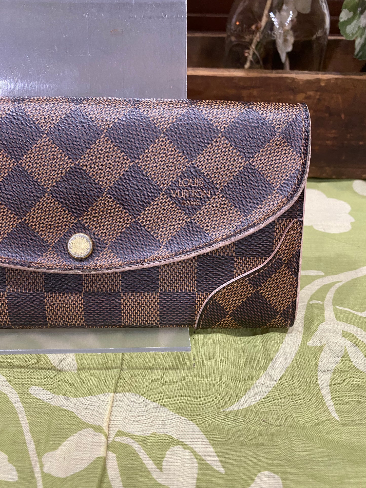 Caissa Wallet in Damier