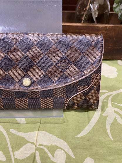 Caissa Wallet in Damier