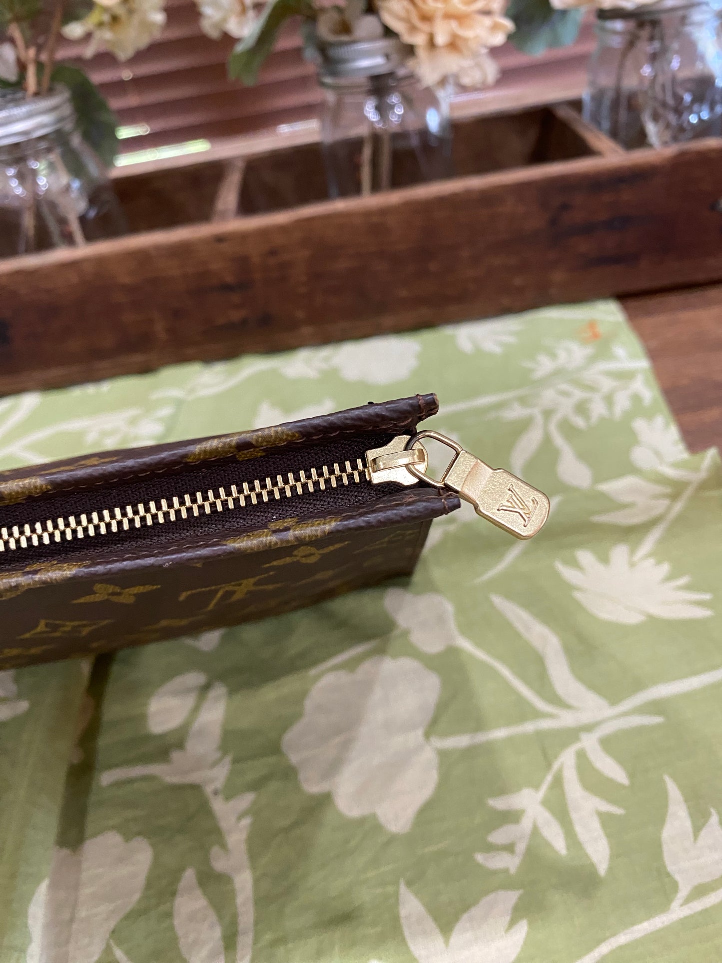 Vintage Toiletry 26