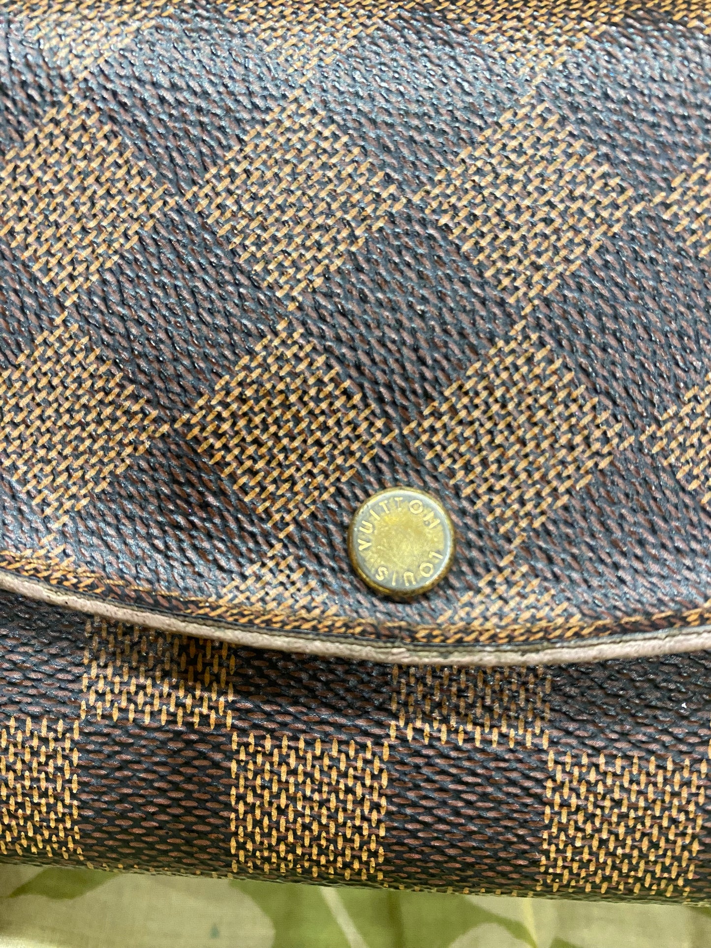Caissa Wallet in Damier