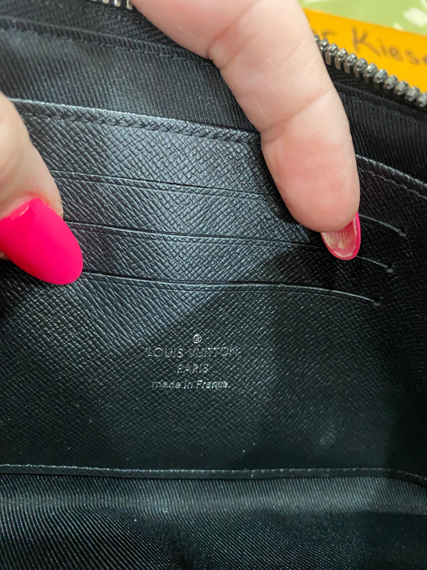 Discovery Pochette in Eclipse