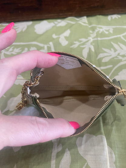 Monogram Giant Micro Pouchette