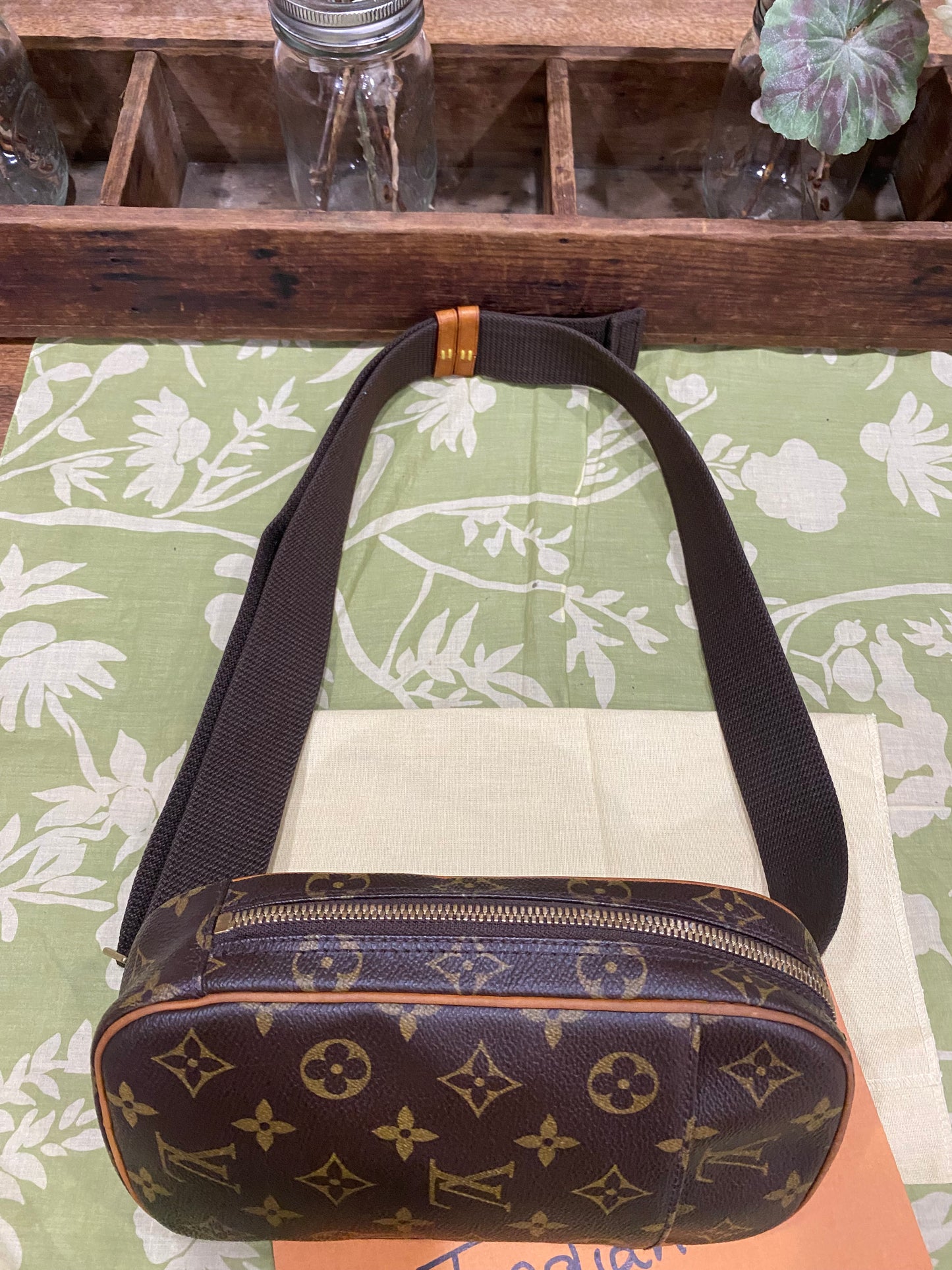 Gange Pochette