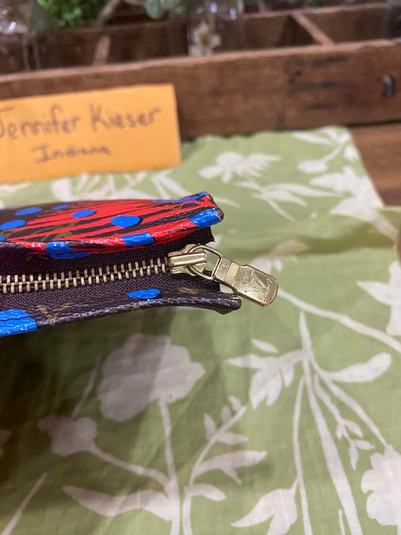 LE Jungle Toiletry 26