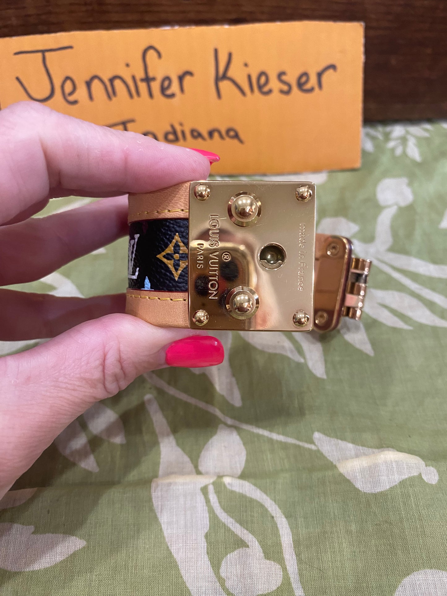 S Lock Cuff Bracelet in Black Multicolor