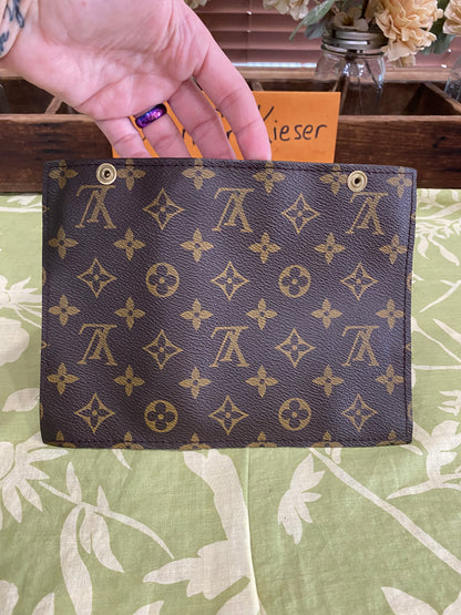 Randonnee Pouch