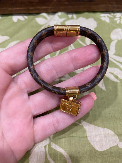 Petite Malle Keep It Twice Charm Bracelet