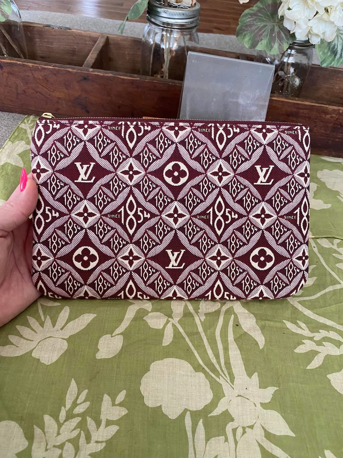 Neverfull Pouch