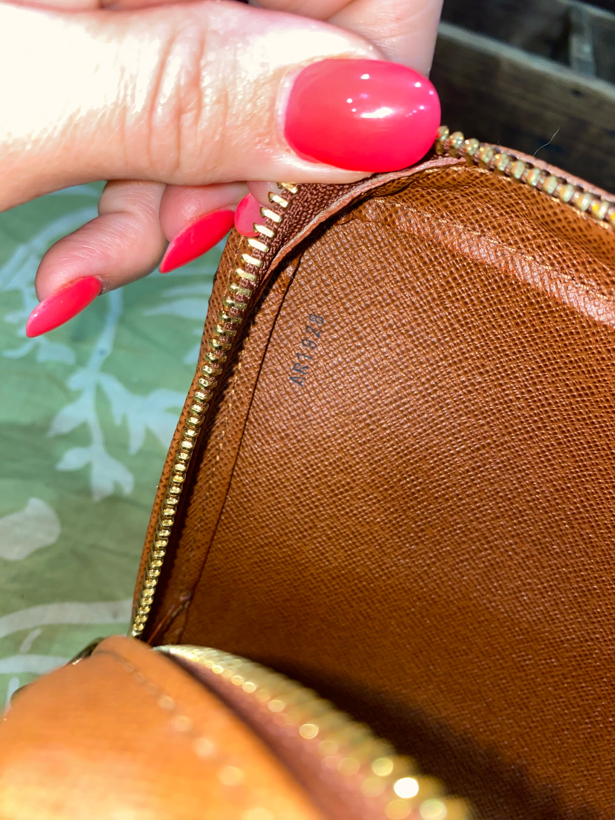 Orsay Clutch