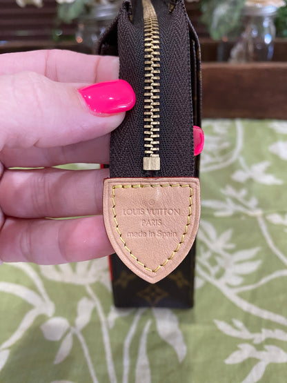 Limited Edition Game On Toiletry 26