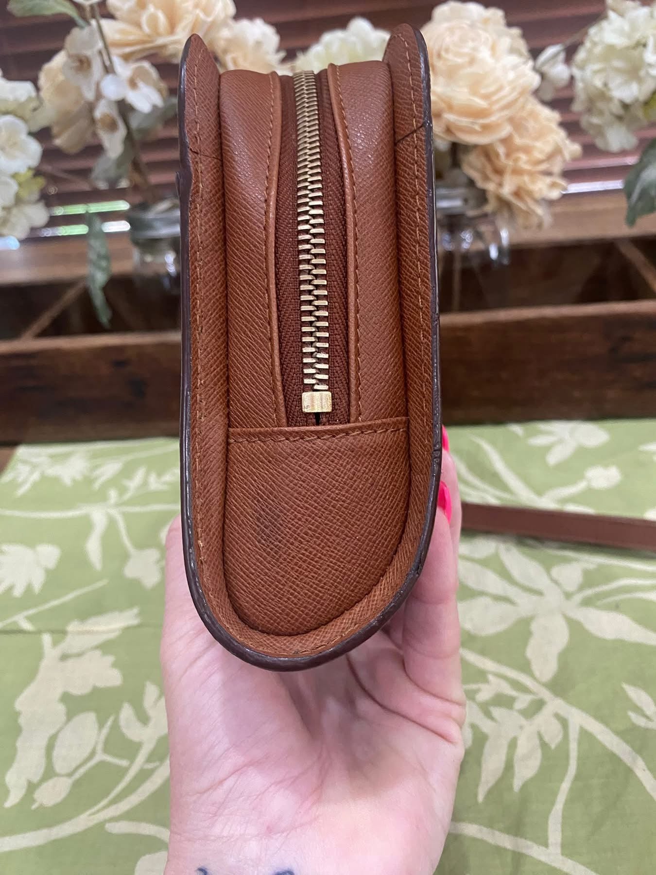 Orsay Clutch