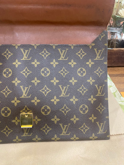 Vintage Poche Plate Envelope Document Clutch