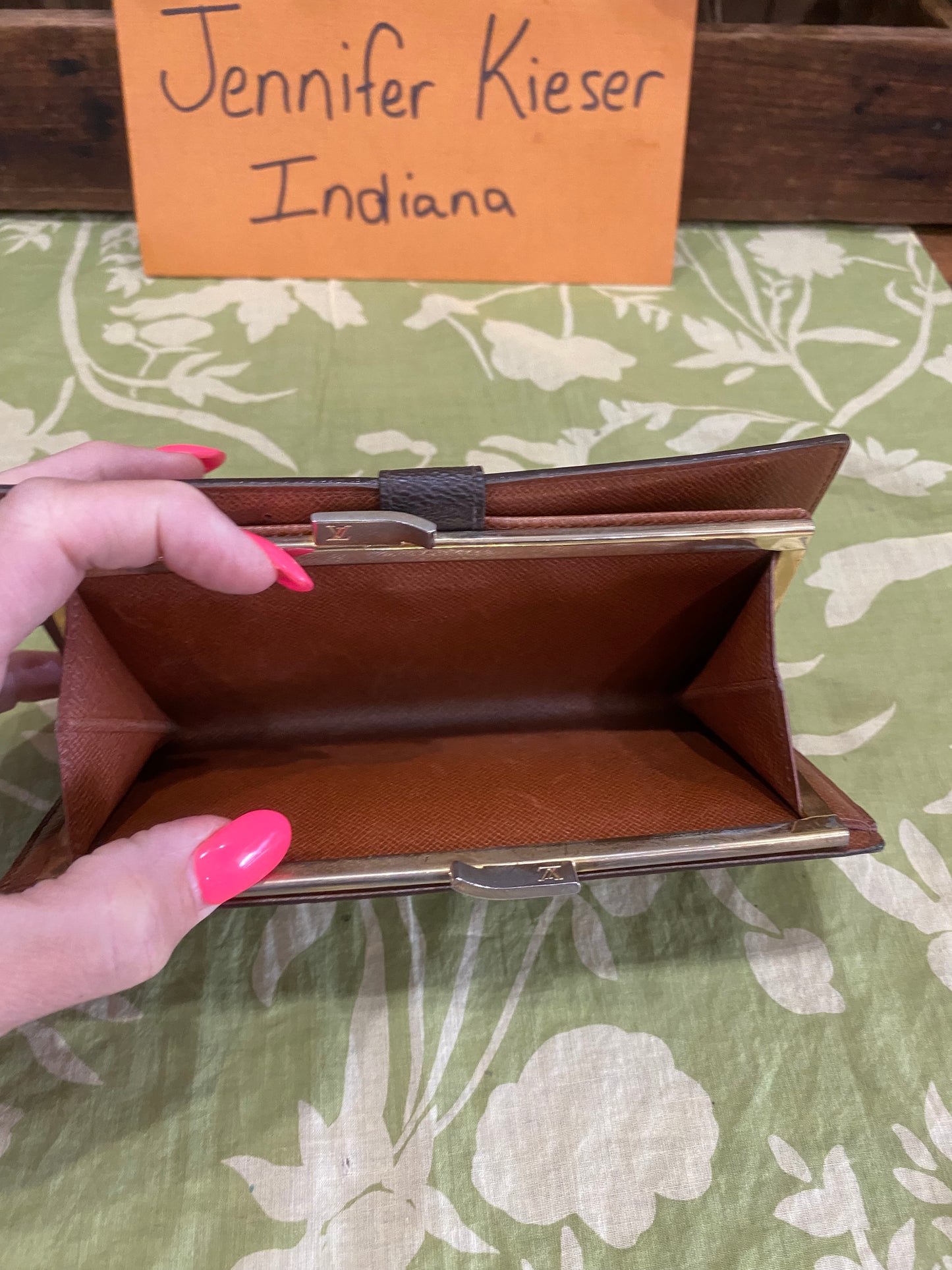 Vintage Kisslock Long Wallet