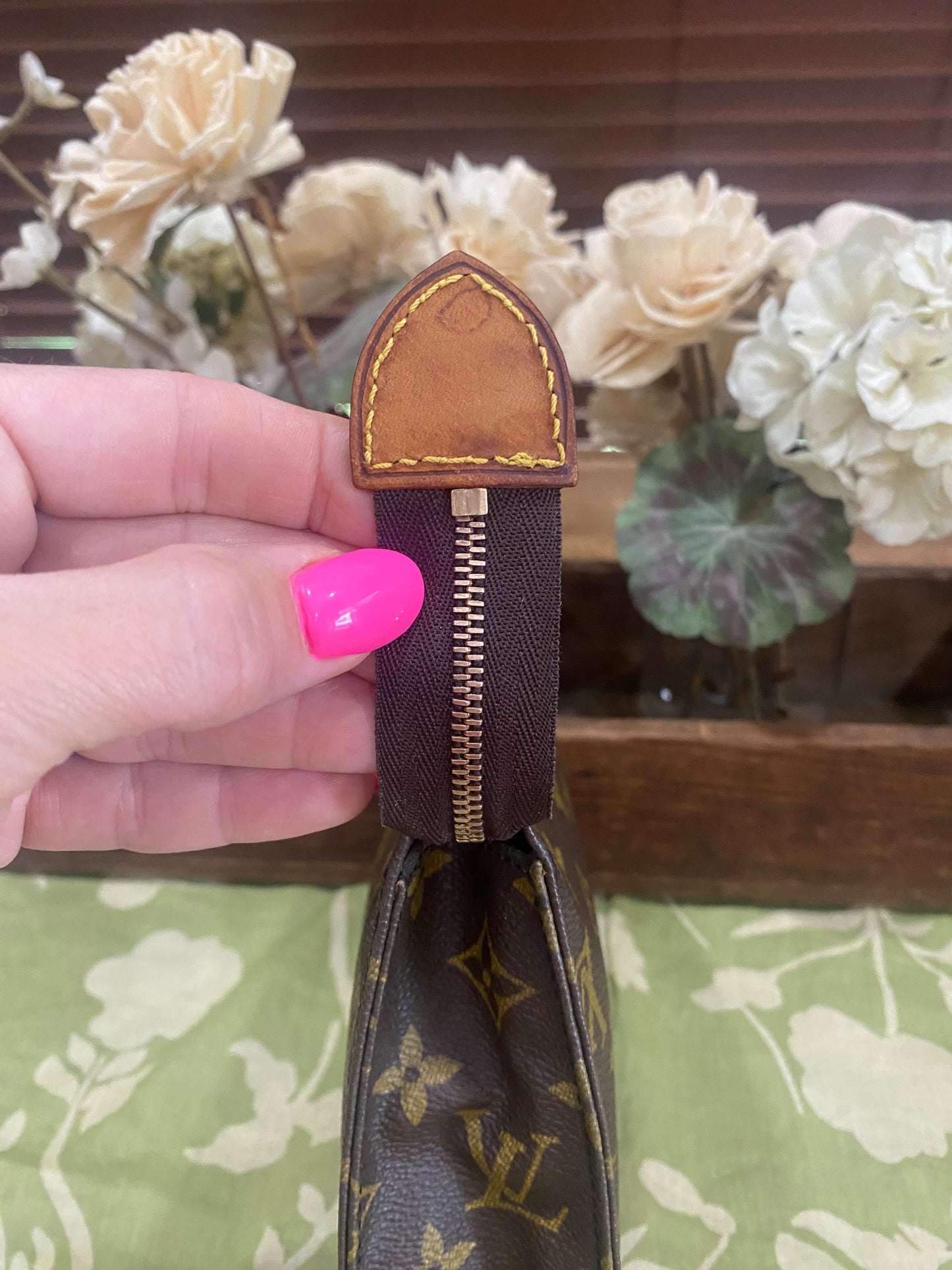 Vintage Toiletry 19