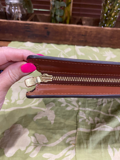Homme Clutch