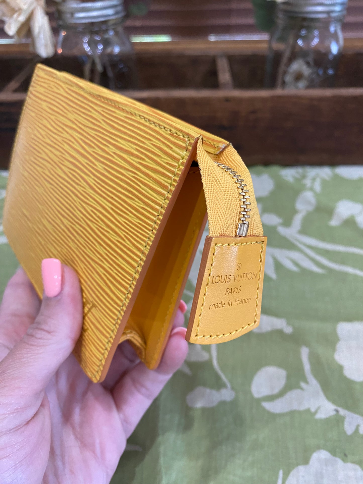 Toiletry 15 (Epi leather in Tassil Yellow)