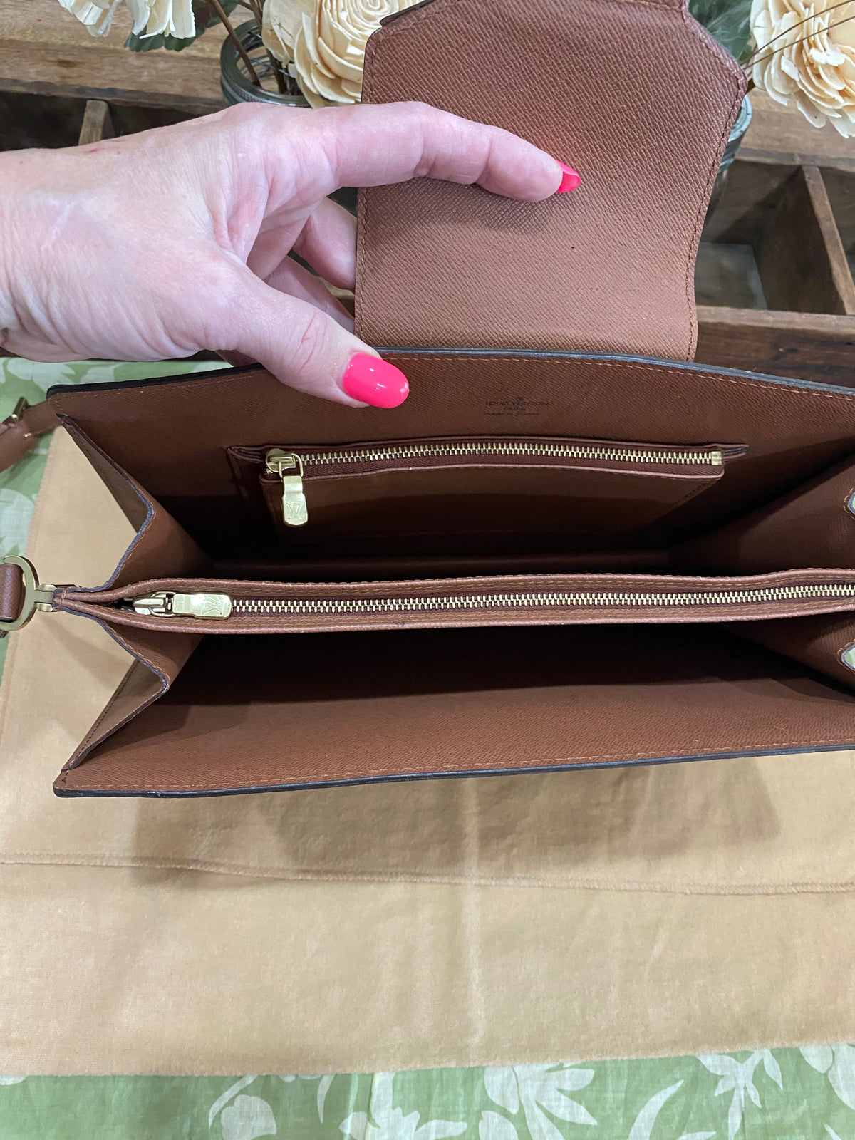 Vintage Courcelles Crossbody