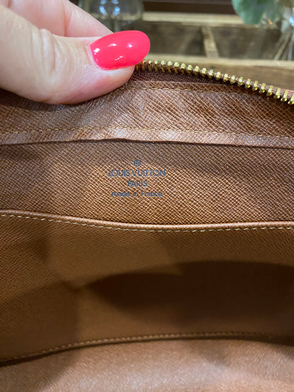 Orsay Clutch