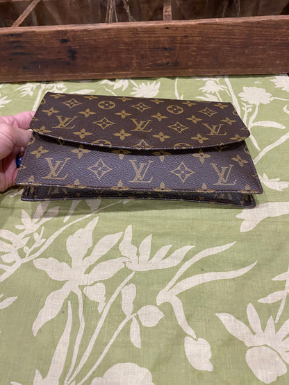 Vintage Rabat Clutch 23