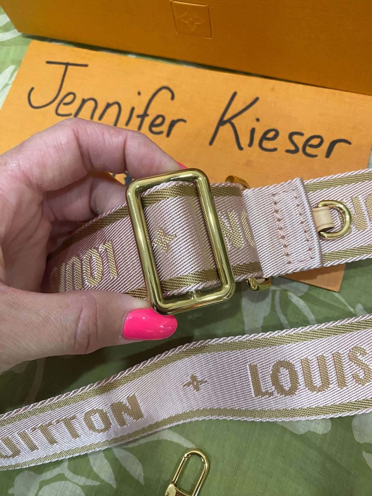 NEW Jacquard Removable Adjustable Strap and Coin Pouch